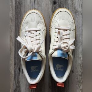 Sorel Ona Ave Low Waterproof Sneaker size 7.5